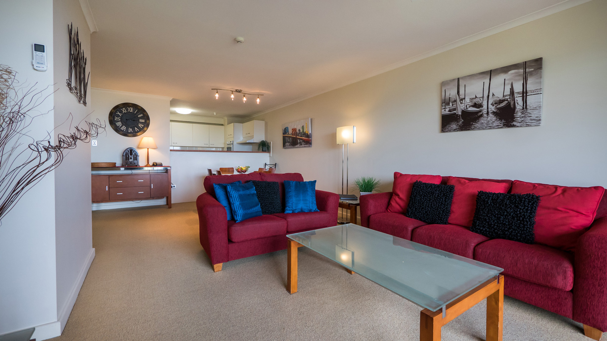 Deluxe Two Bedroom Apartment